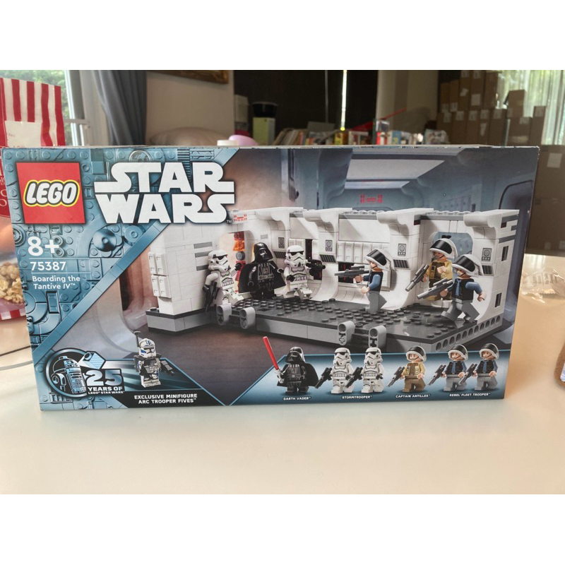 เลโก้ LEGO Star Wars 75387 Boarding the Tantive IV ของแท้ 100% มือหนึ่งกล่องสวยพร้อมส่ง