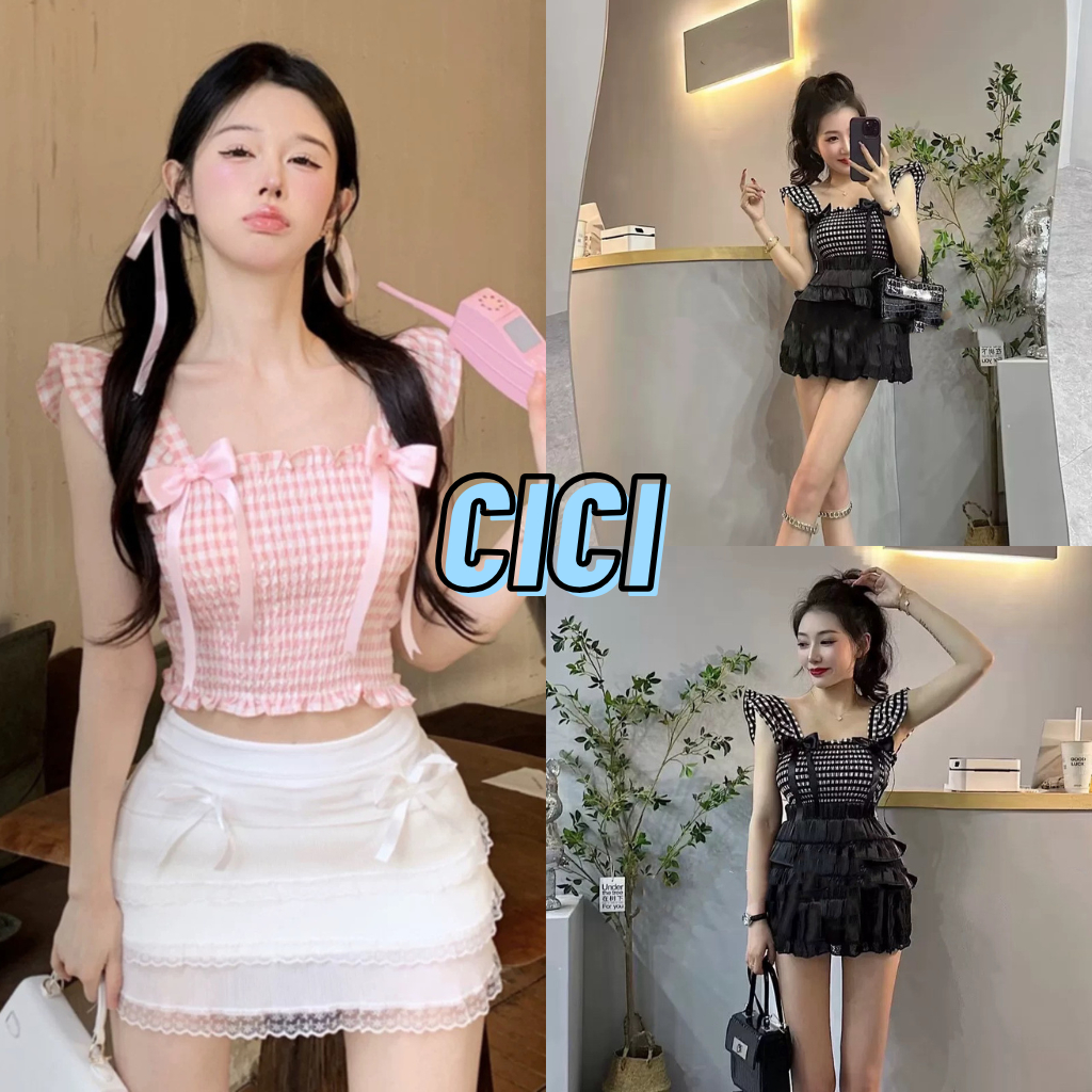 ส่งทันที Cici(NO. K016) เสื้อสายเดี่ยวลายตารางสม็อครอบตัว ปักโบว์น่ารักCute สไตล์เกาหลี