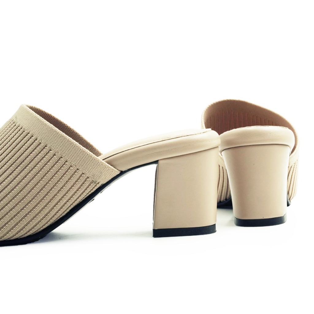 SENSO รองเท้าส้นPUแแบบสวมหน้าผ้ายืด ซับผ้า (PU HEEL) J58046