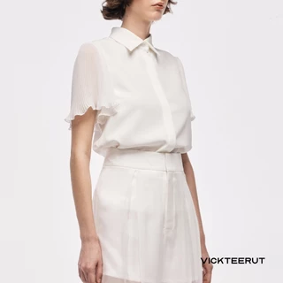 VICKTEERUT Re-Edition Pleated Sleeve Shirt เสื้อเชิ้ตแขนสั้น แขนพลีท