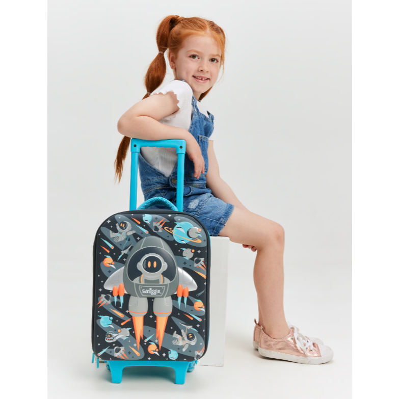 Smiggle กระเป๋าล้อลาก Smiggle Junior Hardtop Trolley Bag กระเป๋าล้อลาก ขนาด 12 นิ้วเเละ 15 นิ้ว พร้อมส่งในไทย จ้าาาาาาา