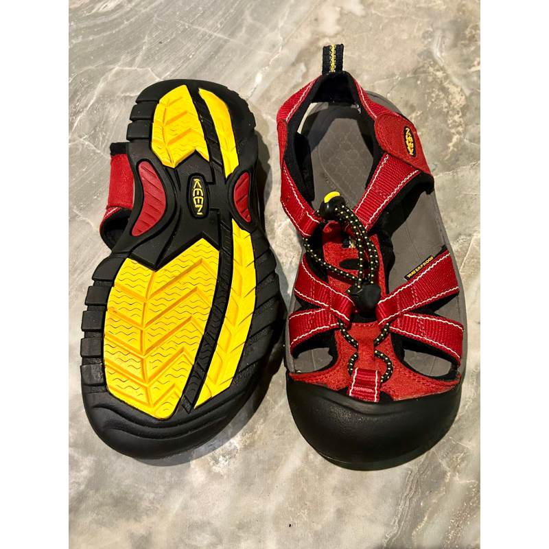 รองเท้าKeenแท้มือสอง Size 6 US | 36 EU | 23 CM.