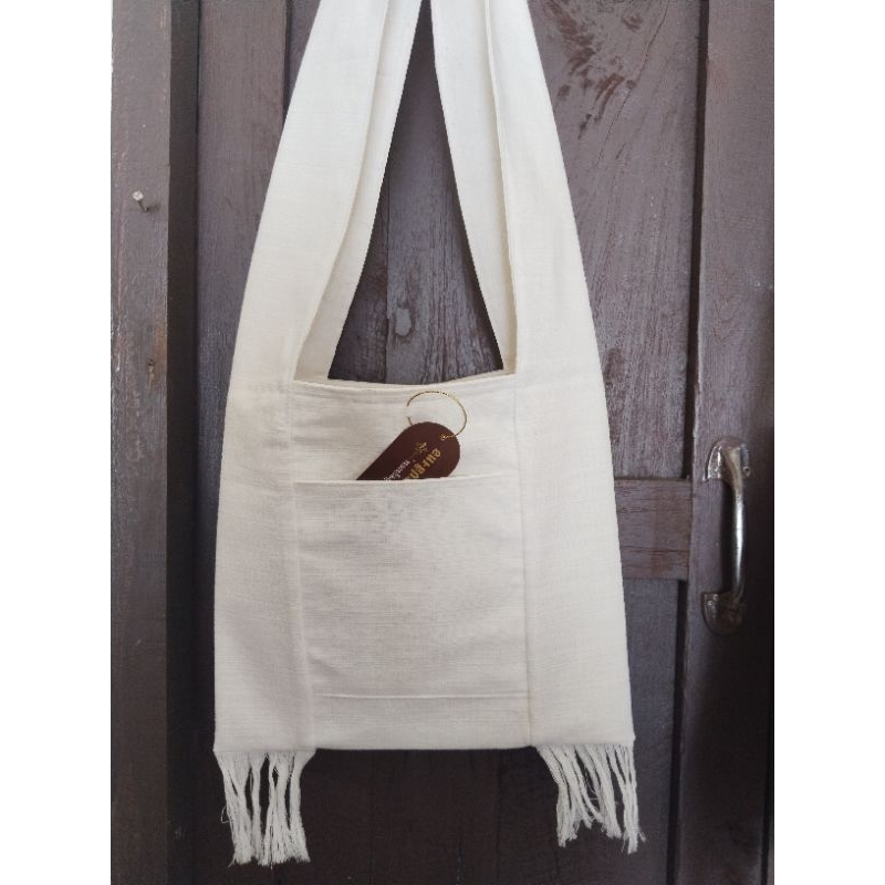 ย่ามสีขาวขนาดใหญ่ ไม่มีมุก มีซับใน