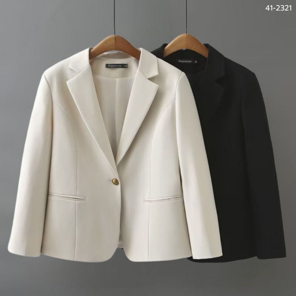 41-2321 เสื้อสูททำงาน กระดุม 1 เม็ด Lady and the Trim อก42-50 นิ้ว