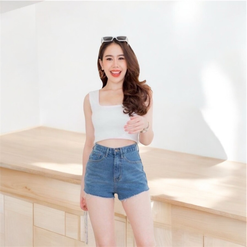 กางเกงยีนส์ขาสั้นเอวสูงผ้ายีนส์ไม่ยืดงานป้ายbbสีสวยทรงเป๊ะ