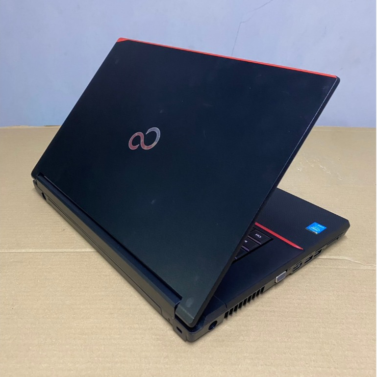 โน๊ตบุ๊คมือสอง Notebook Fujitsu A744 intel i5gen4(RAM:4-8GB/HDD:320GB) ขนาด15.6 นิ้ว