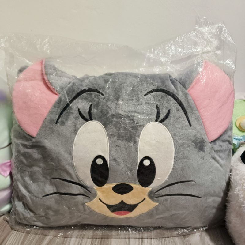 หมอน Tuffy ป้าย Peanuts Club