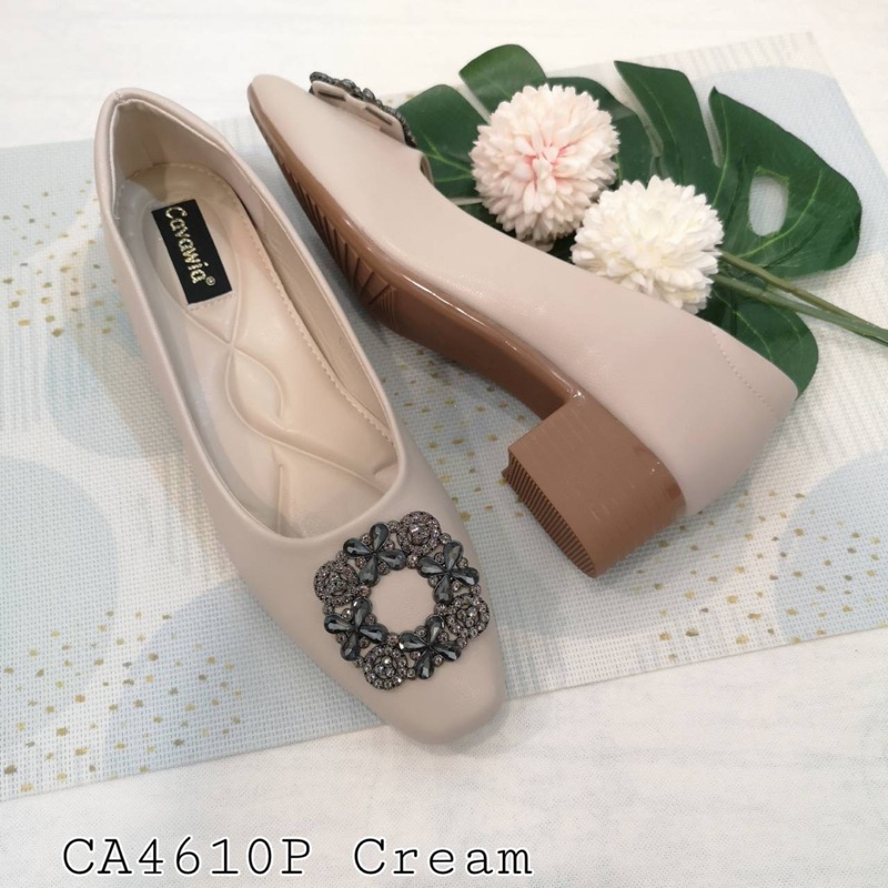 🧊💎NEW🧊💎รองเท้าคัดชูหน้าเพชรพื้นกันลื่นแบรนด์cavawiaไซส์36-40