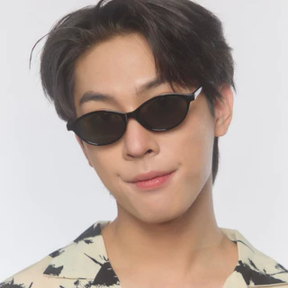PLM (plume.bkk) แว่นกันแดดรุ่น ‘Emily’ glasses