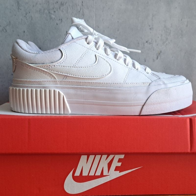รองเท้า Nike Court Legacy Life EU35.5:22 cm