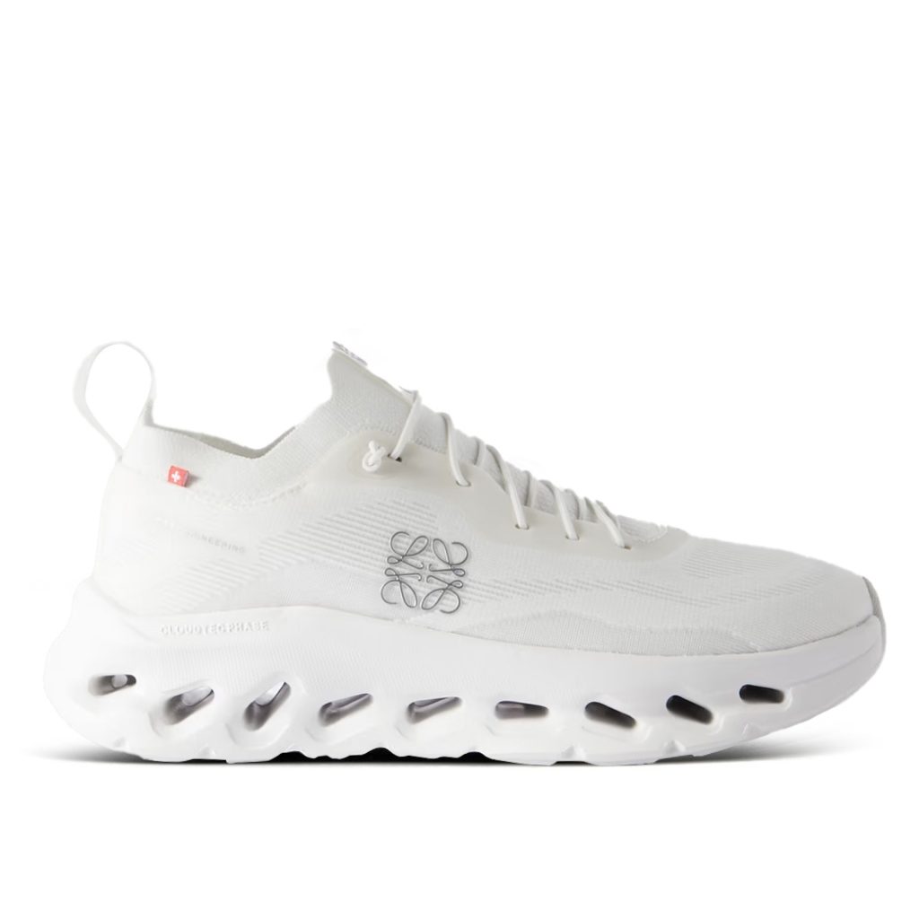 Loewe X On Cloudtilt (All WHITE)