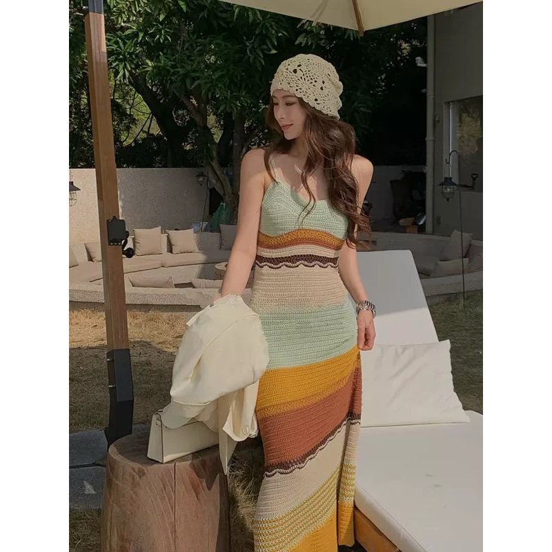 CC : Maxi Dress เดรส ยาว สายเดี่ยว โครเชต์ ถัก ซัมเมอร์ ทะเล แมทกับ รองเท้าแตะ ส้นสูง ต้องมีน้า…🎠🎠