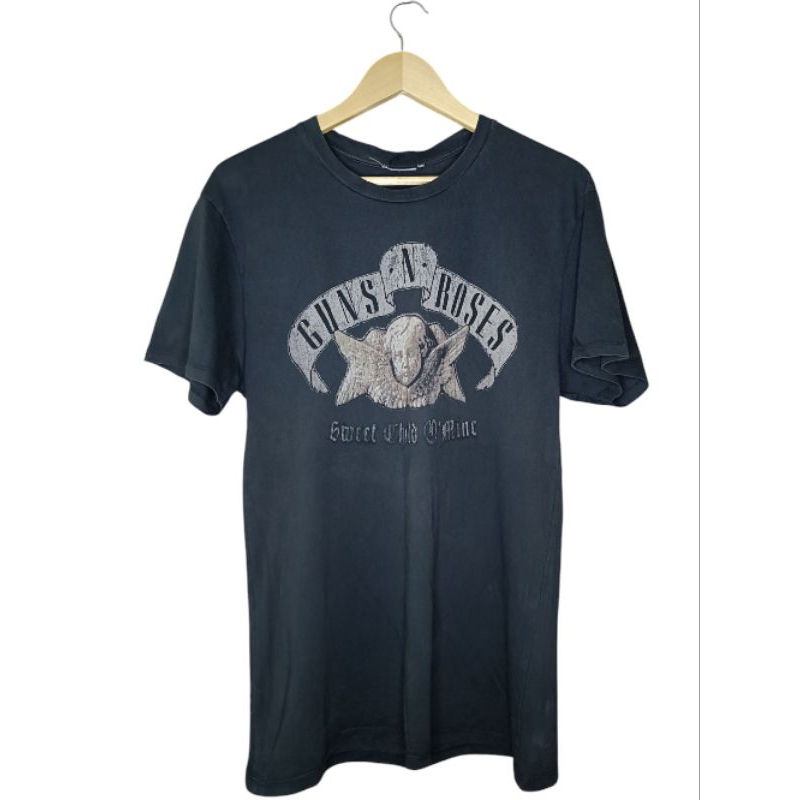 เสื้อวง Guns N roses Size s มือ2
