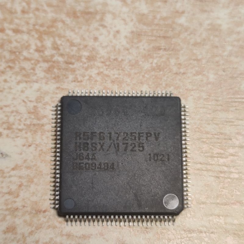 R5F61725FPV IC/Ship MCU เปล่า ต้องลงโปรแกรม