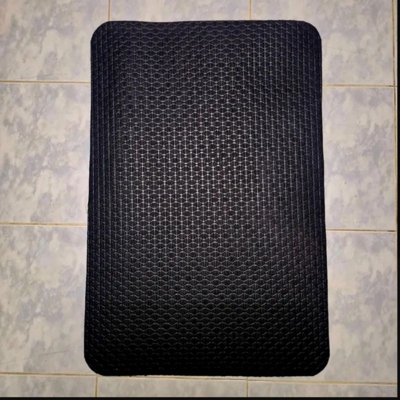 ยางปูพื้นรถยนต์ตัดเข้ารูป ตรงรุ่น Altis ทุกรุ่น ปี 2003 - 2019