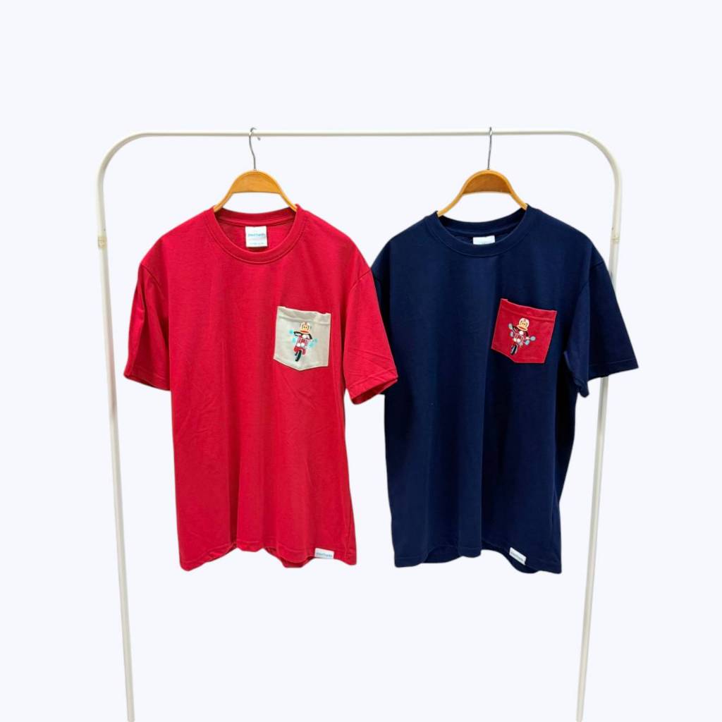 PAUL FRANK เสื้อยืด ใส่ได้ทั้งชายและหญิง MINI JULIUS SCOOTER POCKET SS TEE