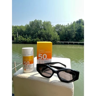 PharmaPure Daily Sunscreen SPF50 PA+++ โลชั่นกันแดดสูตรน้ำ