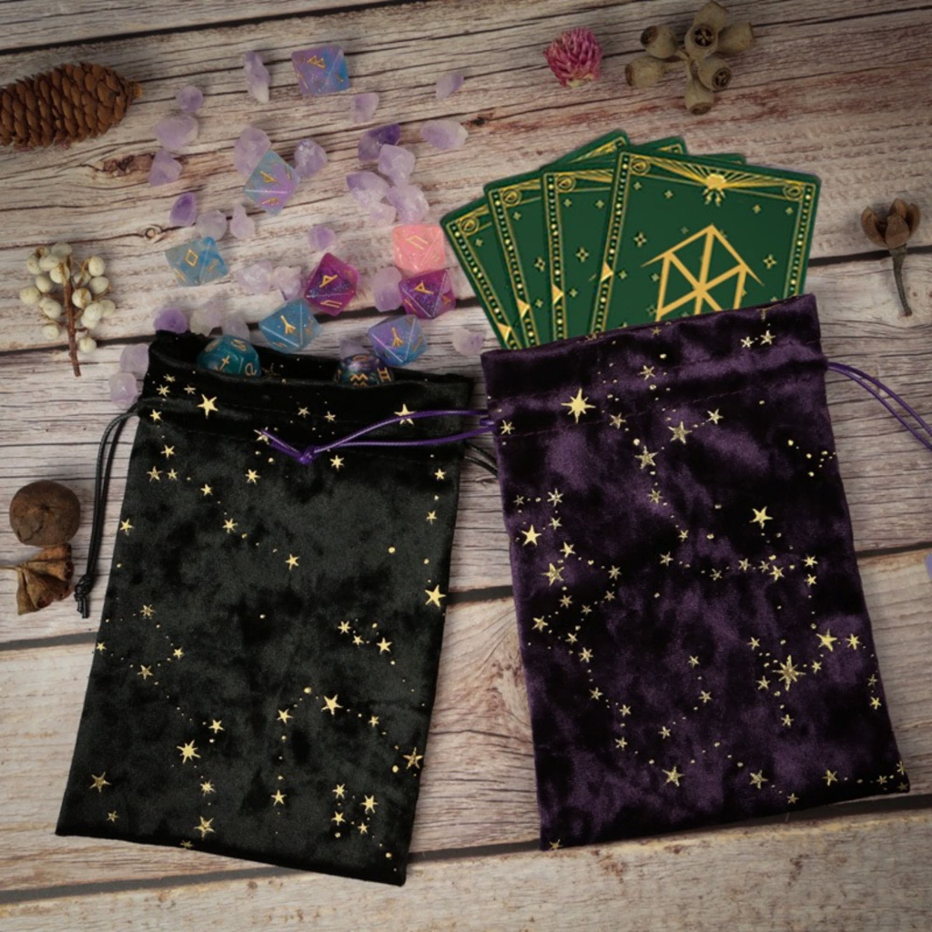 Purple Velvet Tarot Bag GALAXY ที่ใส่ไพ่ทาโรต์ ลายกาแล็กซี ถุงเก็บไพ่ยิปซี ผ้ากำมะหยี่ Tarot Pouch Cloth Pocket