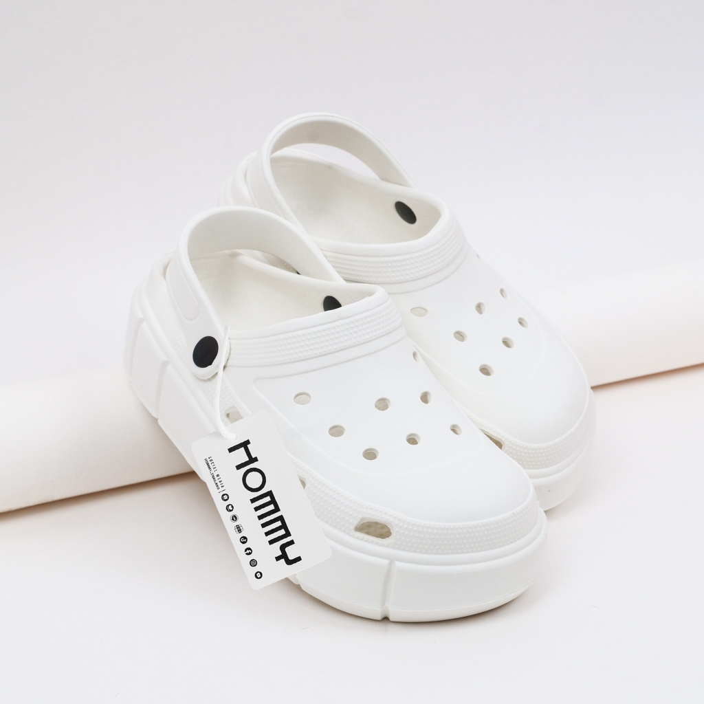 【พื้นหนา 6 CM - รุ่นใหม่2025】HOMMY รองเท้าแตะ แฟชั่น รองเท้าหัวโต แบบมีสายรัด ใส่สบาย   (SH-1)