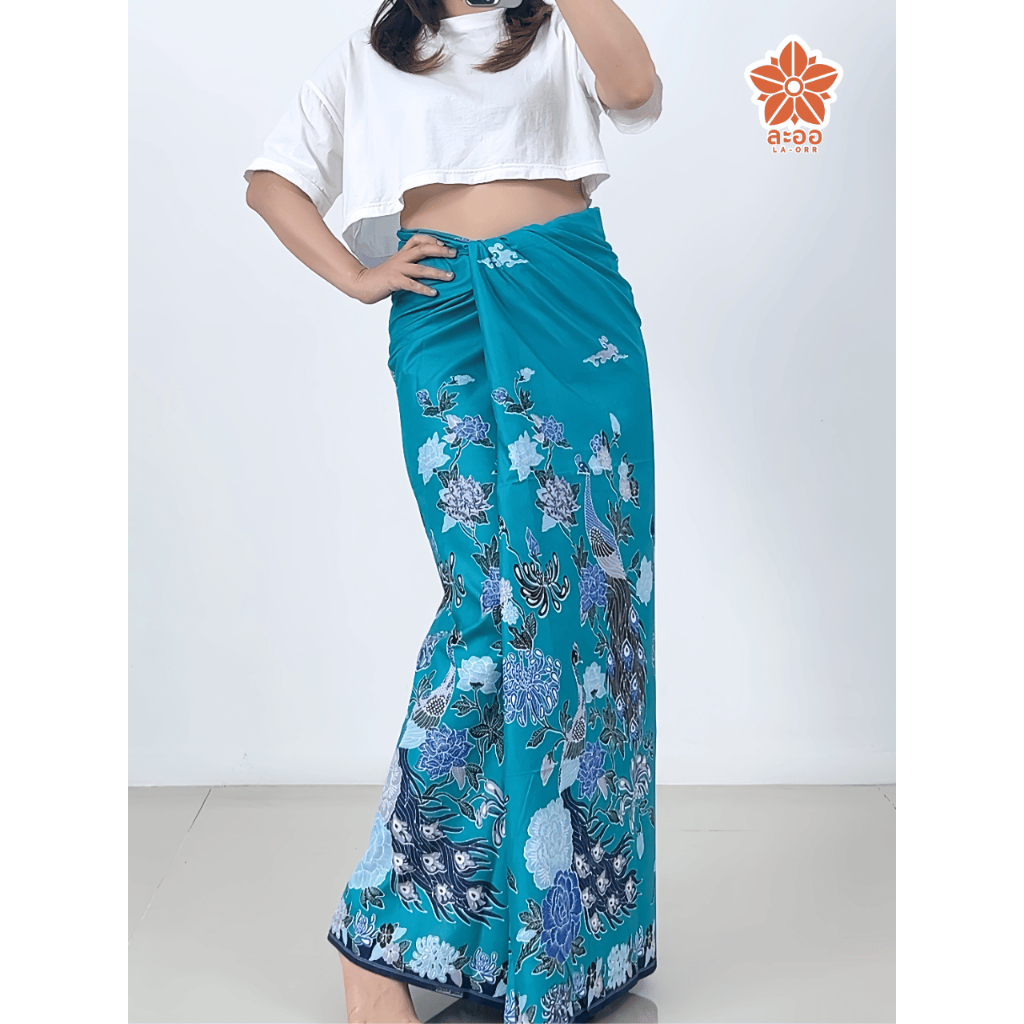 ผ้าถุง ลายใหม่ล่าสุด ลายดอกไม้ ลายปาเต๊ะ กระโปรง เย็บแล้ว ผ้านิ่ม ไม่ลื่นไม่มัน หน้ากว้าง 2 เมตร