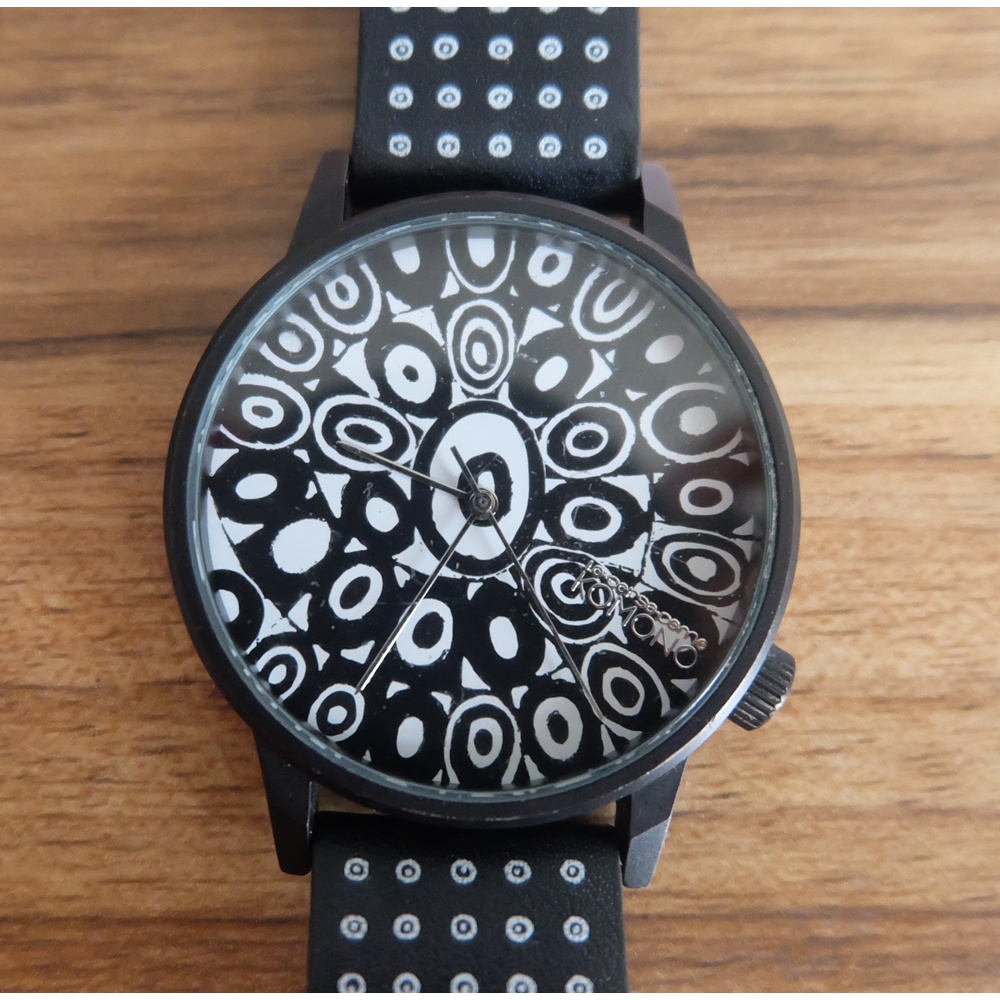 นาฬิกา Komono Winston Watch Size 42mm สีดำ/ขาว