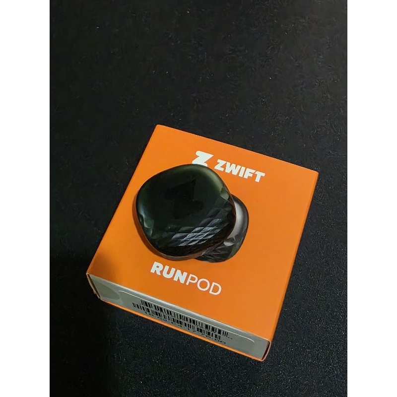 Zwift Run Pod สภาพมือ1พอดส่งข้อมูลระยะทาง ความเร็ว จังหวะการก้าวต่อนาทีไปยัง App Zwift  ราคาถูกสุดๆค