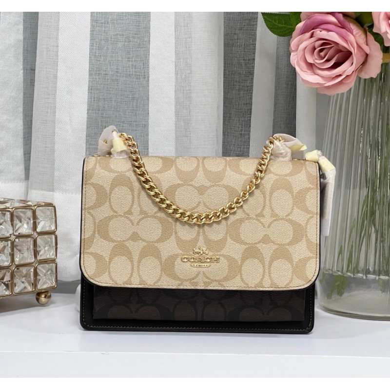 ✅🎀 (สด-ผ่อน) กระเป๋า เบจซีน้ำตาล CD866 / สีรุ้ง C1446 Klare Crossbody With Rainbow Linear Quilting