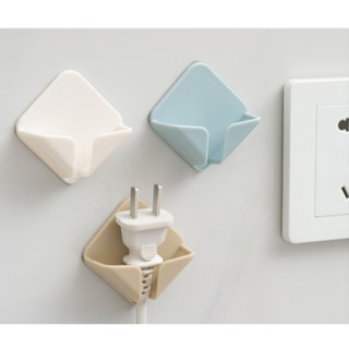 🔨🔨DHR🔨🔨 ที่เก็บสายไฟ ที่แขวนปลั๊ก พร้อมกาวติด ติดตั้งง่าย ไม…