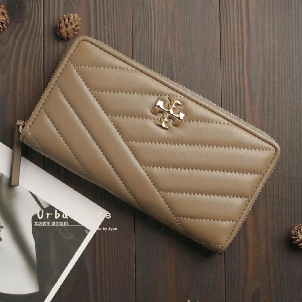 Tory Burch Kira Chevron Zip Around Continental Leather Wallet 90348