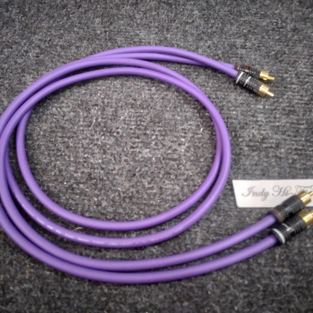 สาย RCA Dynacom ราคาต่อ  2 เส้น หัวแจ็คแบบ ชุบทอง ประกอบด้วย หัวแจ็ค  RCA  Nakamichi