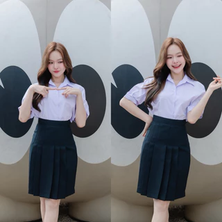 กระโปรงนักเรียน กระโปรงทรงแคบ มัธยมต้น-ปลาย ผ้ามันดีวาย สีกรมเข้ม - สีดำ กระเป๋าลับ ตีเกล็ด 5.5 นิ้ว