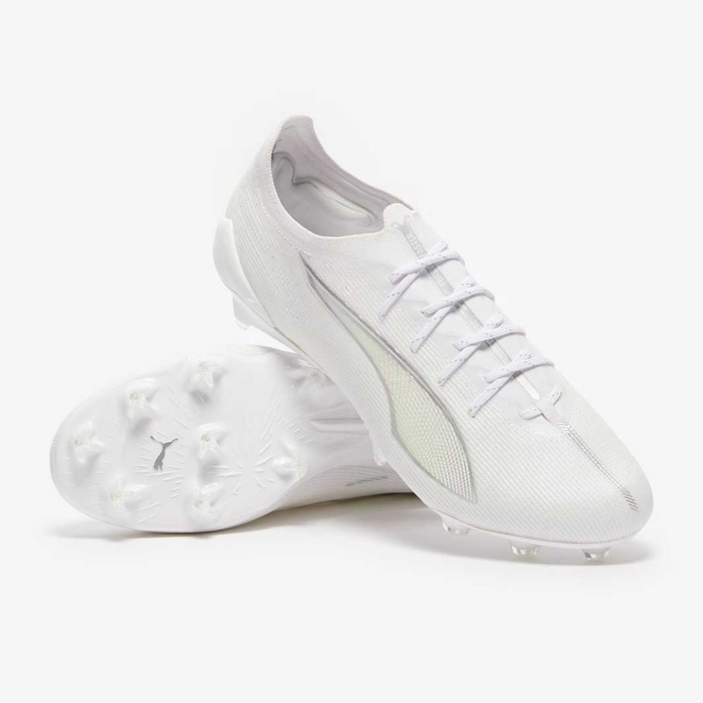 รองเท้าฟุตบอล Puma Ultra 5 Ultimate FG