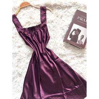 พร้อมส่ง!!ชุดนอนกระโปรงผ้าซาตินสีพื้น ฟรีไซส์
