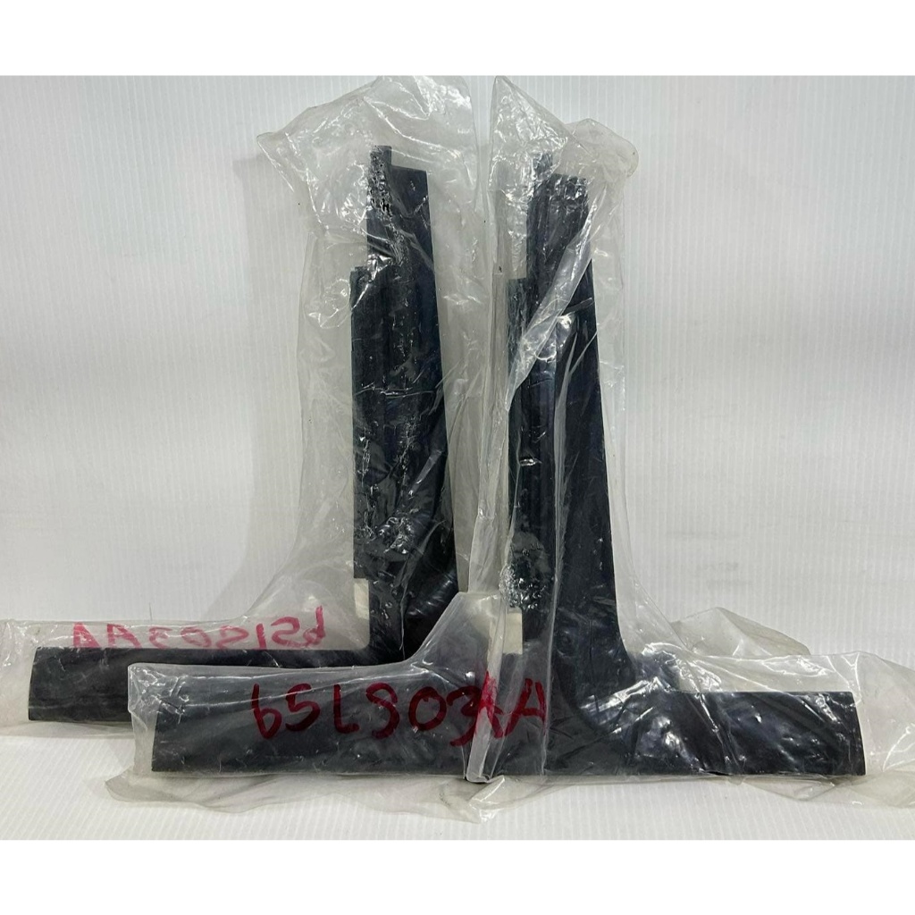 ขาทีวี SAMSUNG 65นิ้ว ไช้กับรุ่น 65LS03AA ของไหม่ พร้อมน๊อต