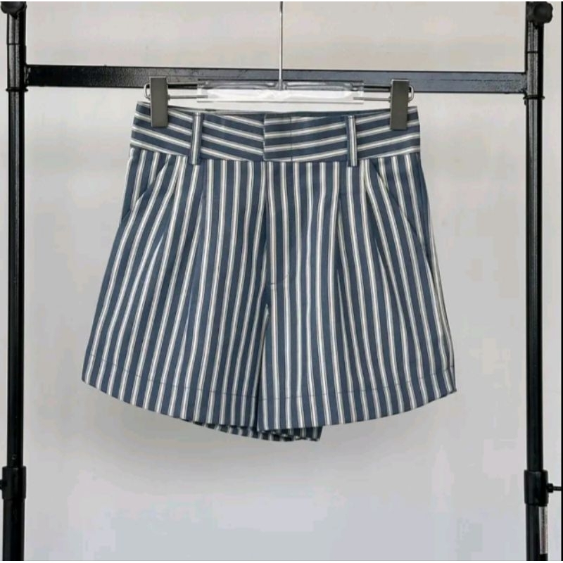 กางเกงขาสั้น Atipa Bobbi Stripe Shorts