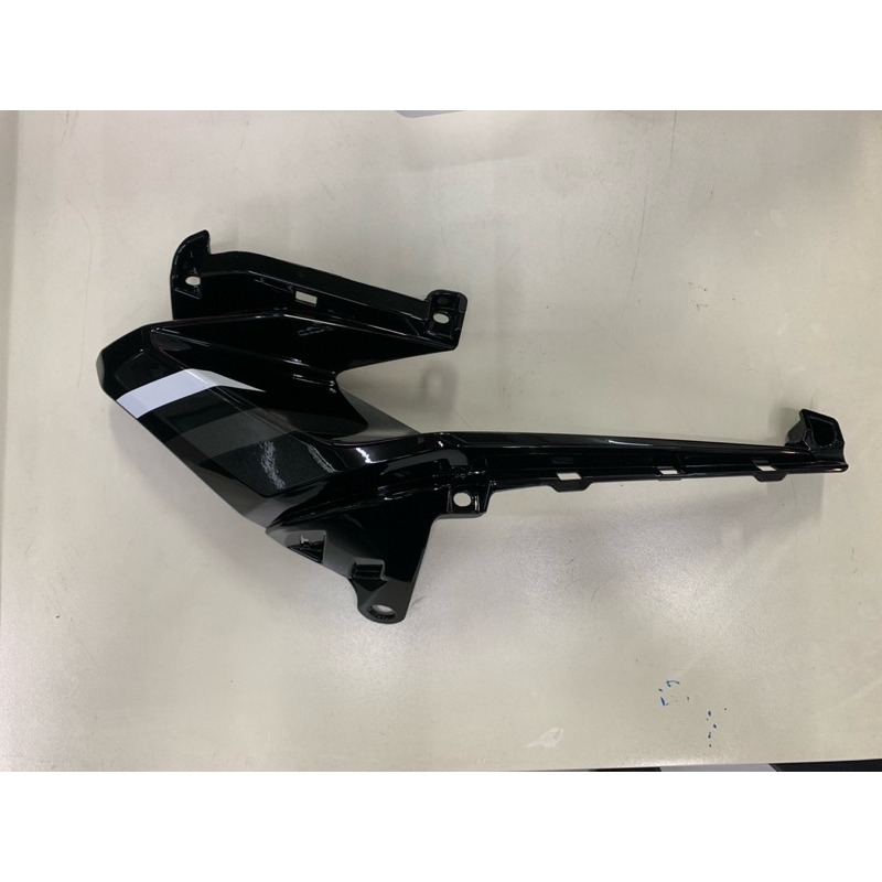 แฟริ่ง แฟริ่งชิ้นเล็กCBR500R ของแท้ตรงรุ่นเบิกศูนย์