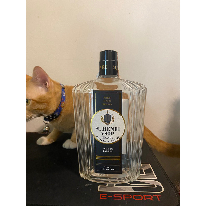 St.HENRY VSOP BRANDY700ml