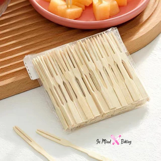 (พร้อมส่งในไทย) ไม้จิ้มผลไม้ ไม้ไผ่ 9 ซม. (100 ชิ้น/ถุง) ใช้แล้วทิ้งสะดวกต่อการใช้งาน