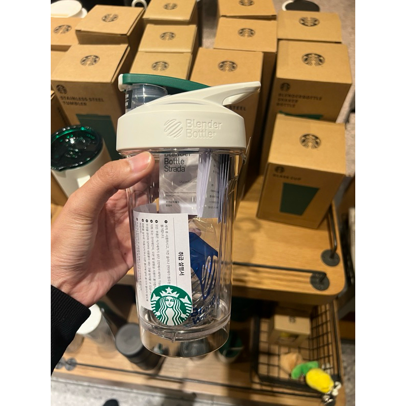 Starbucks Korea 2025 Shaker Bottle 710ml แก้วเชกของสตาบัค สีทั้งสีใสและสีดำ