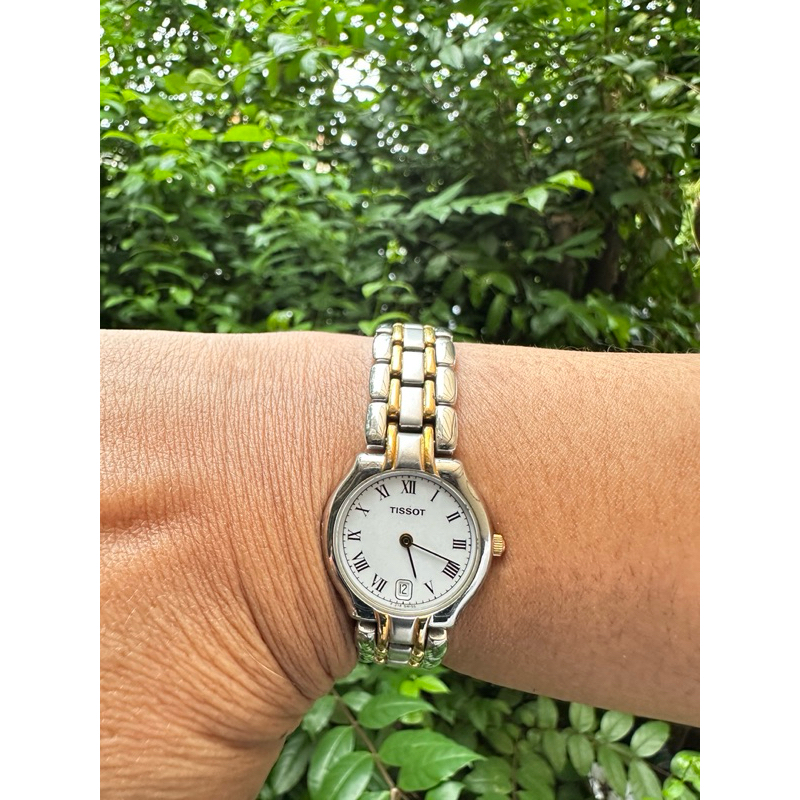 นาฬิกา Tissot Lady Swiss Made   แท้มือสอง พร้อมใช้สภาพดี USED