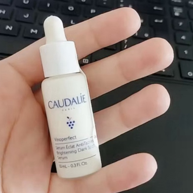 Caudalie Vinoperfect Serum Eclat du Teint Radiance Serum 10 ml.