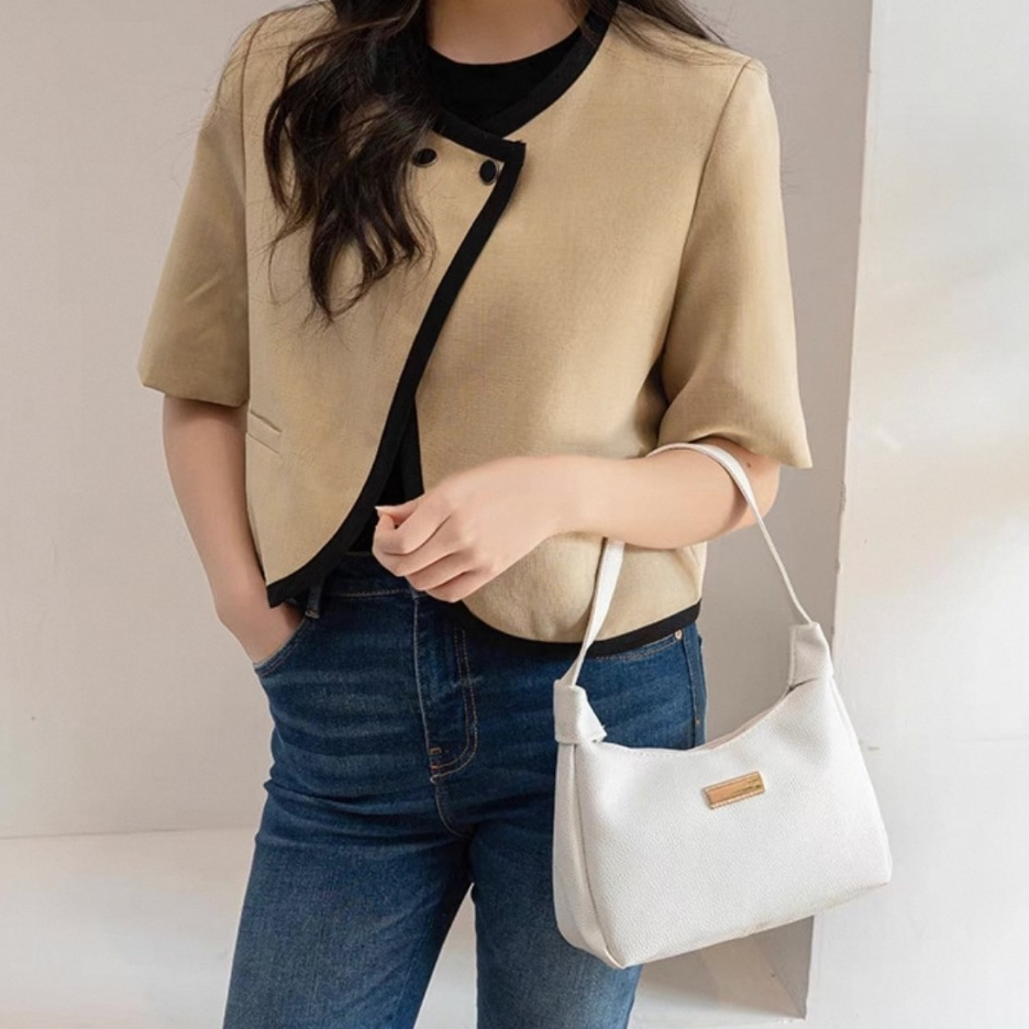 Fashion กระเป๋าสะพายไหล่ หนัง PU สีพื้น รุ่นคล้องไหล่ ความจุขนาดใหญ่ พร้อมส่ง B-023