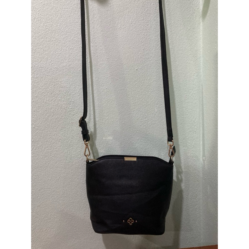 Marie Claire Paris กระเป๋าหนังดำ