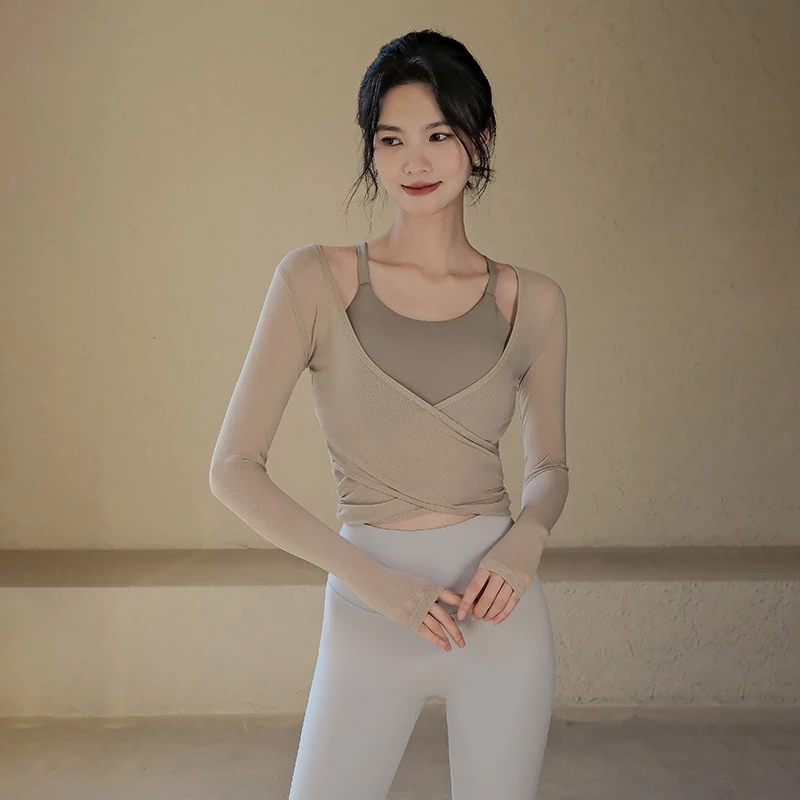 ArayaLady เสื้อโยคะ 2in1 ซีทรู+สปอร์ตบรา แขนยาว หลายสี thumbnail 5