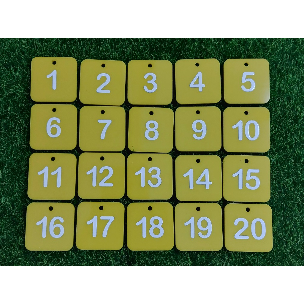 ป้ายตัวเลข สีเหลือง เลข 1-20 อะคริลิค หนา 2มิล