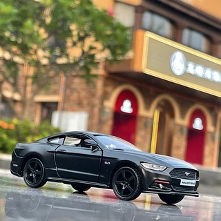(ส่งจากไท)โมเดลรถยนต์เหล็ก สเกล 1:36 Ford Mustang ขนาดเล็ก แบบเปิดประตู
