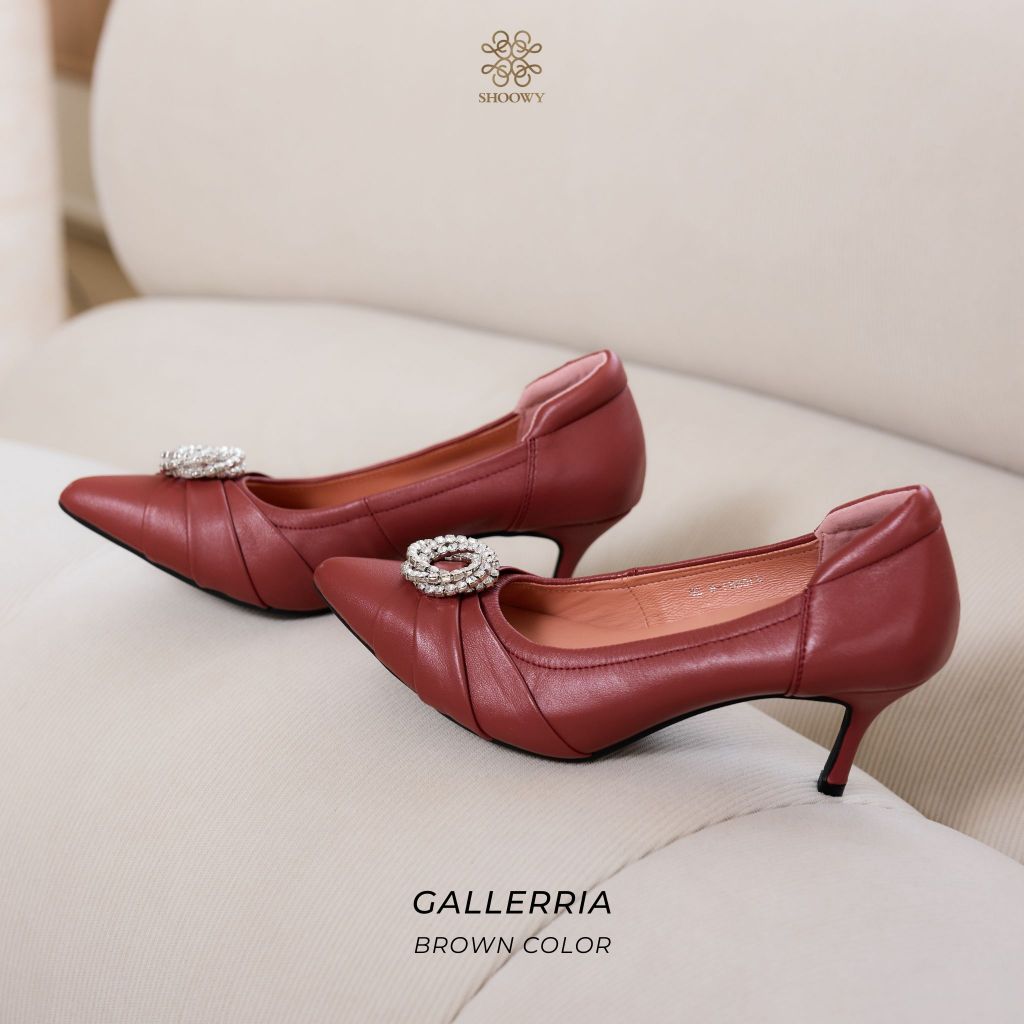 Shoowy รองเท้าหนังแกะ รุ่น  Gallerria Brown color (สีน้ำตาล)
