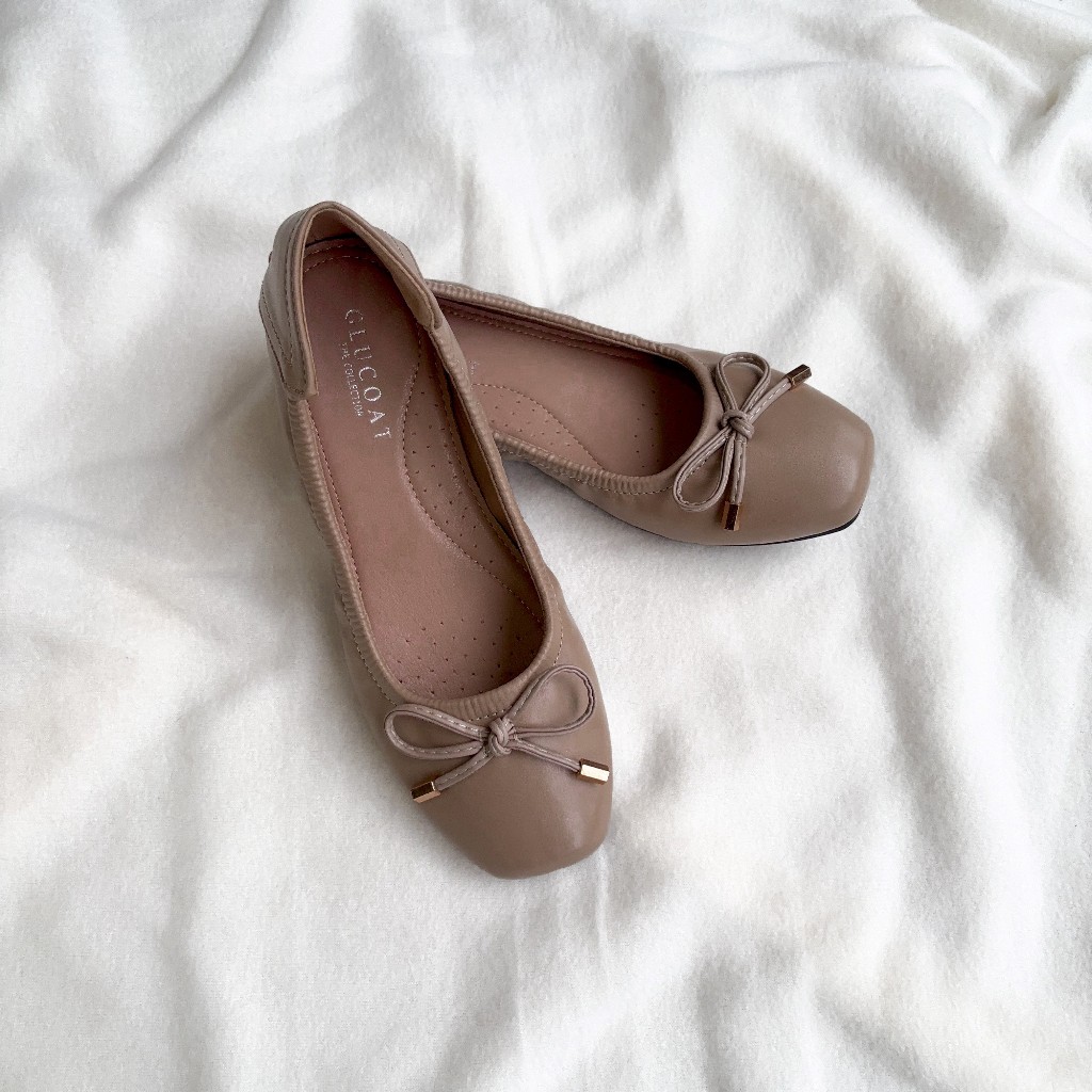Glucoat | [181] รองเท้าคัตชู มีทั้งหมด 6 สี ดำ ตาล แอปริคอท ฟ้า ครีม เทา รองเท้าทรงบัลเล่ต์ โบว์เล็ก ๆ