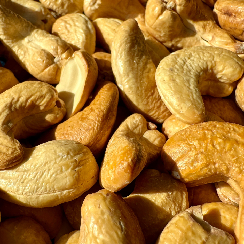 เม็ดมะม่วงหิมพานต์ อบธรรมชาติ รองจัมโบ้ AAA  500g. อบใหม่วันต่อวัน - Keto คีโตทานได้