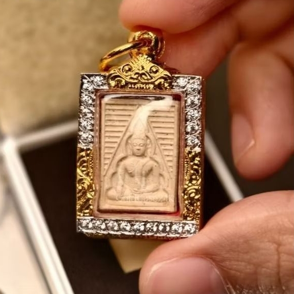 กรอบทองอิตาลี กรอบพระผงพิมพ์ของขวัญ Size 1.6x2.1 cm  Italy Gold Frame